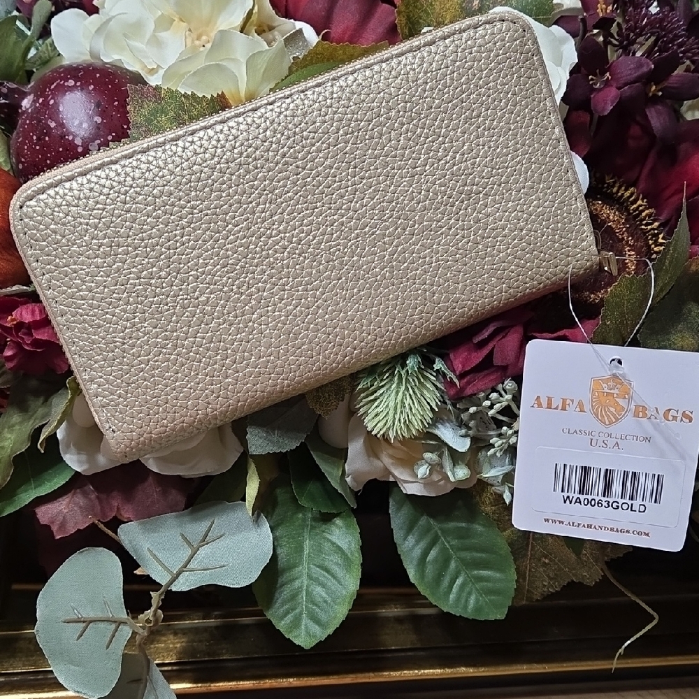 Gold Women's Wallet